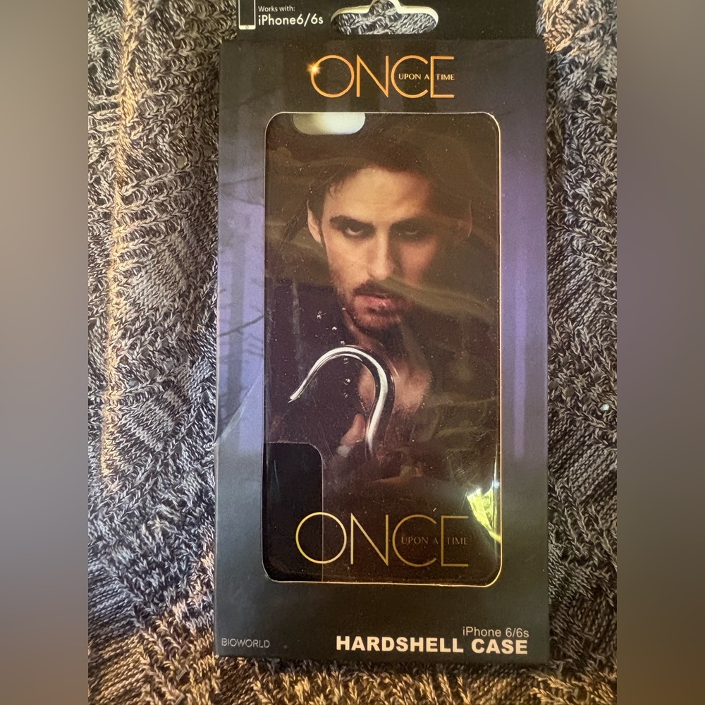 Bioworld Once Upon a Time iPhone 6/6s Case - Black